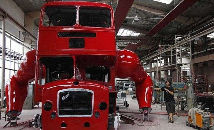 Креатив з лондонського автобуса (11 фото)