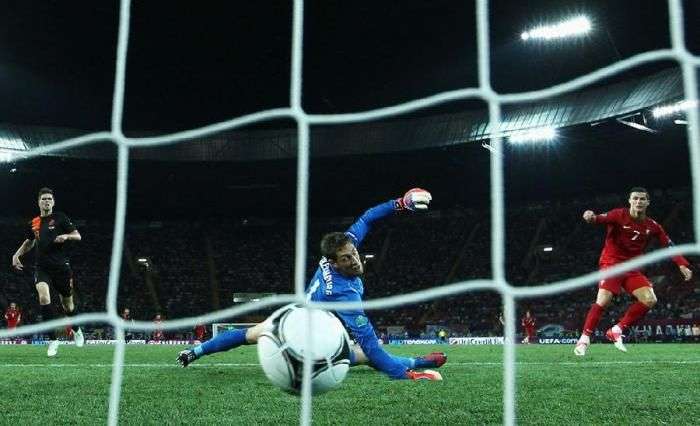 Круті знімки з Євро-2012 (41 фото)