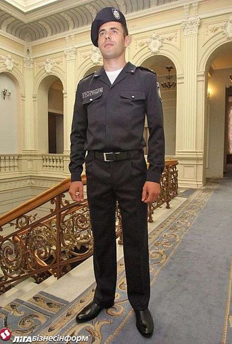 Нова форма української поліції (10 фото)