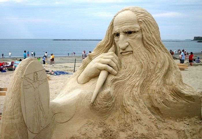 Дивовижні скульптури з піску (20 фото)