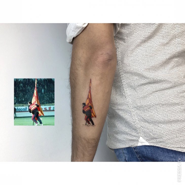 Необычное направление: миниатюрные татуировки Интересное
