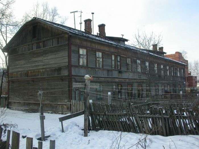 Сталінські бараки (23 фото)