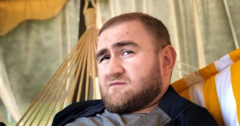 «Надо было принимать другие законы»: сенатору Арашукову не понравился быт в тюрьме   Интересное