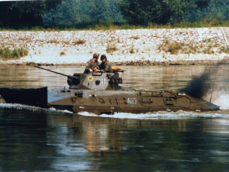 «Рысь» на службе бундесвера. Боевая разведывательная машина SpPz 2 Luchs оружие